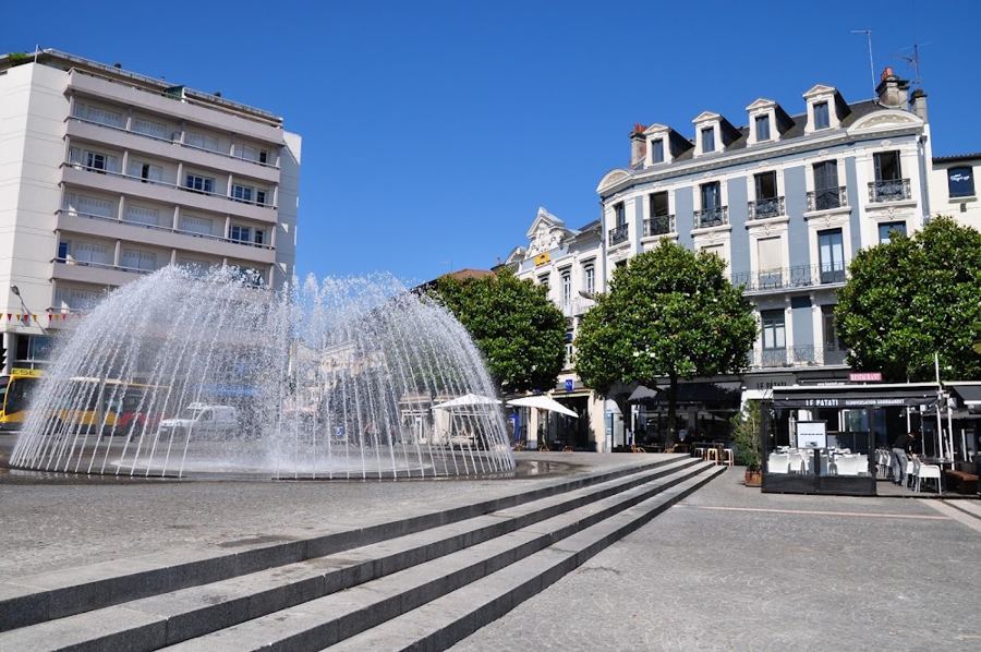 Tarbes